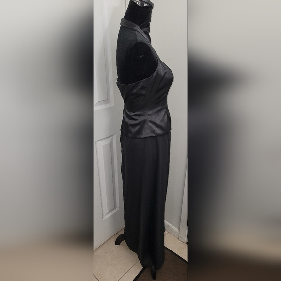 Chadwick's Evening Dress - Picture 6 of 10